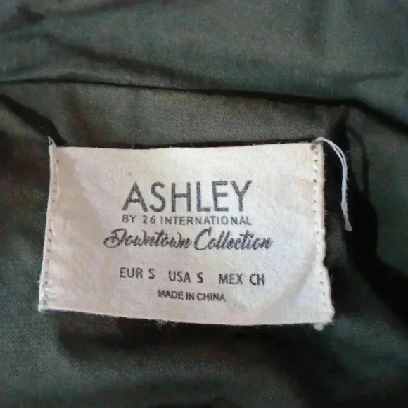 Ashley by 26 International Utility Jacket - Picture 7 of 8